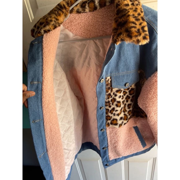 Color Block / Leopard Print Faux Sherpa Denim Jacket (Large) - Picture 4 of 4